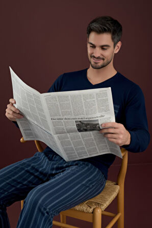 Erkek V Yaka Düğmesiz Göğüs Cepli Yumuşak Termal Bilek Manşetli Kışlık Uzun Kol Cepli Pijama Takımı 