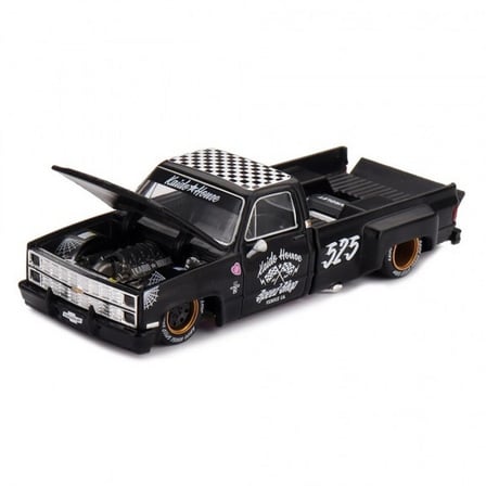 Model Araç x KaidoHouse 1/64 Chevrolet Silverado Dually Hot Rod V1