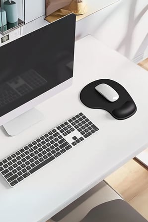 ErgoPad Bilek Destekli Ergonomik Kaymaz Taban Mouse Pad, Masa Pedi Siyah