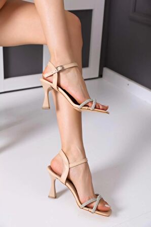 Kadın Klasik Taşlı Ayakkabı 4080