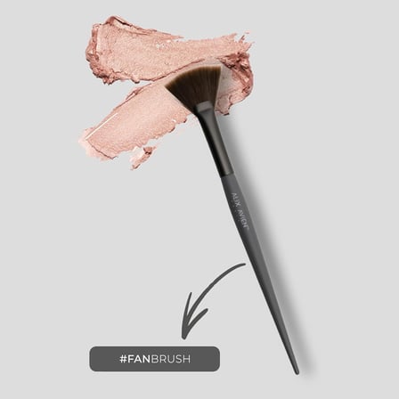 Aydınlatıcı Fırçası - Fan Brush