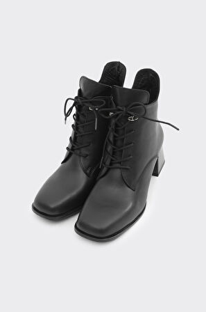 Topuklu Hakiki Deri Fermuarlı Kadın Bot 