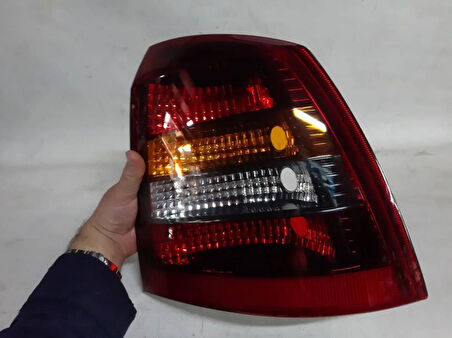 Orjinal Parça Orjinal Marka Opel Astra 2002-2006 Hatchback Stop Lambası SAĞ Seima magnetti marelli