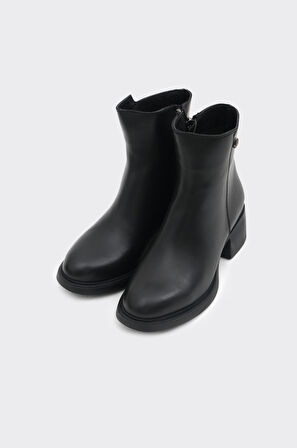 Günlük Hakiki Deri Fermuarlı Kadın Bot 