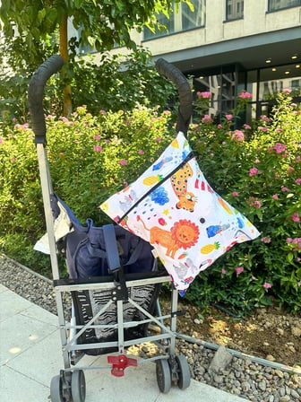 2 Adet Sıvı Geçirmeyen Çok Amaçlı Çanta, 30 x 35 cm Jungle ve 37 x 30 cm Summer Desen, Yıkanabilir, Ekonomik Set