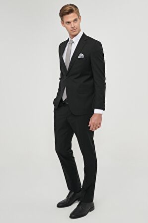 Erkek Siyah Regular Fit Normal Kesim Mono Yaka Yünlü Su Ve Leke Tutmayan Nano Takım Elbise