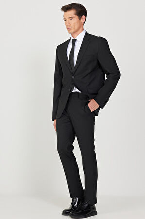 Erkek Siyah Slim Fit Dar Kesim Su Ve Leke Tutmayan Nano Takım Elbise