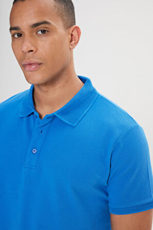 Erkek Royal Mavi %100 Pamuk Kıvrılmaz Yaka Slim Fit Dar Kesim Polo Yaka Kısa Kollu Tişört
