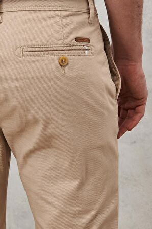 Erkek Bej Slim Fit Dar Kesim Armürlü Yan Cepli Pamuklu Esnek Chino Pantolon