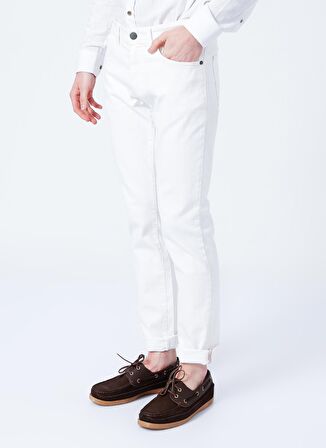 Altınyıldız Classics Normal Bel Dar Paça Slim Fit Beyaz Erkek Pantolon 4A1400000101