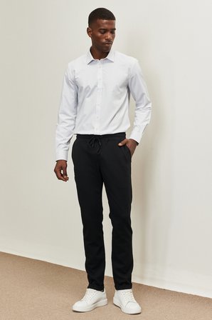Slim Fit Dar Kesim Beli Bağlamalı Esnek Pantolon