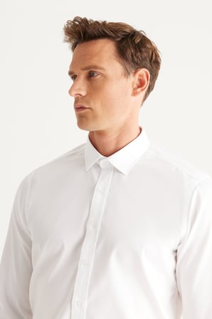 Ütü Gerektirmeyen Non-Iron  Slim Fit  %100 Pamuk Gömlek