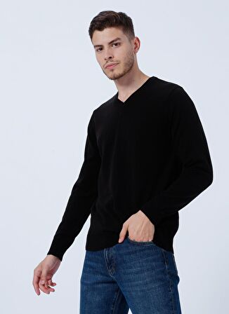 Altınyıldız Classics V Yaka Standart Siyah Erkek Kazak 4A4923100002