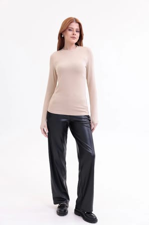 Parmak Detaylı Bisiklet Yaka Body