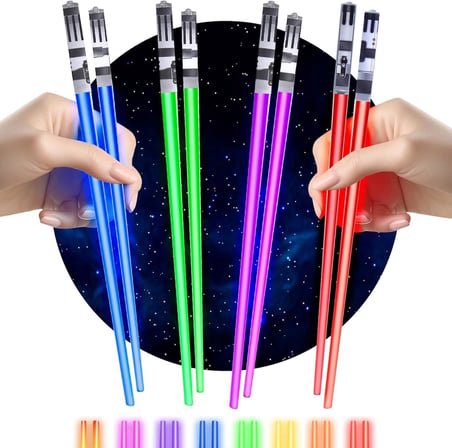 8 Parça LED Işıklı Chopstik Işık Kılıcı Yemek Çubukları Star Wars Tema Çöpstik