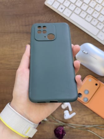 Redmi 10C / Poco C40 Uyumlu Kamera Korumalı Darbeye Dayanıklı Renk Atmayan Fab Silikon Kılıf