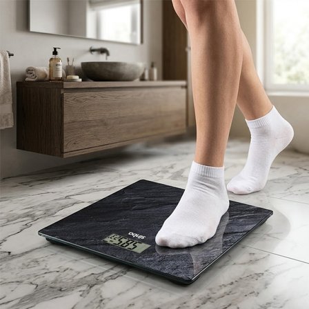 DİJİTAL - PİLLİ  CAM BANYO BASKÜLÜ  LCD EKRAN - SICAKLIK GÖSTERGELİ   180KG/50GR   26X26CM  SİNBO SB