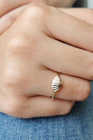 Altın İstiridye Yüzük