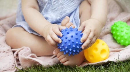 Poema &amp; Rosa Sensory duyusal plastik bebek topu 5 adet