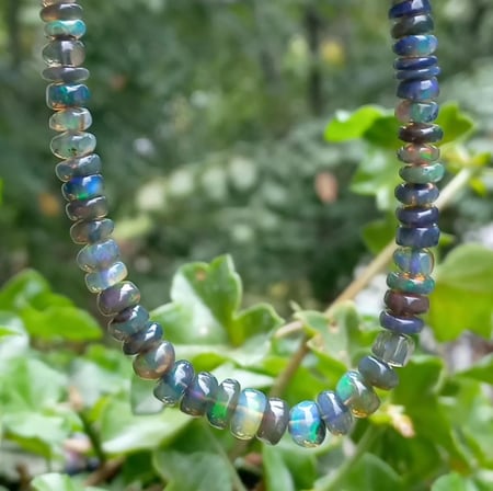 2890 Etiyopya Opal İyolit çelik aparatlı el yapımı kolye