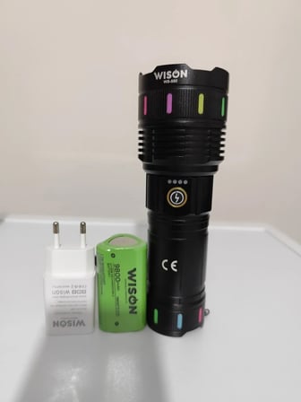 Ws-550 30w 3000 Lümen Zoomlu Profosyonel El Feneri (2)