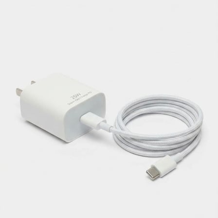 25W Hızlı Şarj Adaptörü USB-C to Type-C Kablolu – PD Destekli, Süper Hızlı Şarj Cihazı (2)