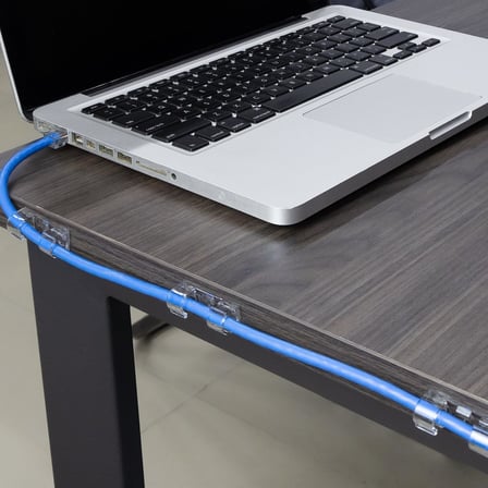 Yapışkanlı Kablo Klipsi Seti – Kablo Düzenleyici, Masaüstü ve Duvar için Kablo Tutucu, Kablo Sabitleyici – Ev Ofis Kablo Yönetimi, USB, Şarj, Ethernet, Fare için Uygun (40)
