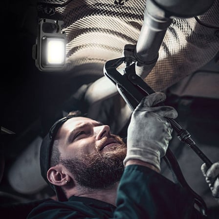 Anahtarlıklı, Açacaklı,Güçlü Mıknatıslı 3 Farklı Led Modlu Mini Boy Asılabilen Led Kamp Aydınlatması