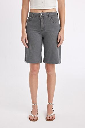 DeFacto Normal Bel Kısa Paça Gabardin Bermuda Şort D0965AX24SMGR449