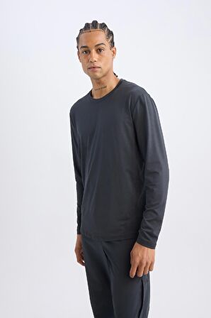 DeFactoFit Standart Fit Bisiklet Yaka Sporcu Uzun Kollu Basic Düz Tişört D1894AX24AUAR231