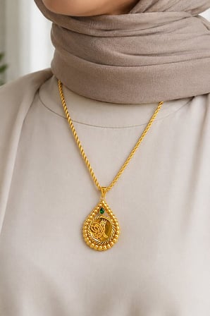 14 Ayar Osmanlı Tuğrası Zümrüt Boncuklu Damla Altın Kolye