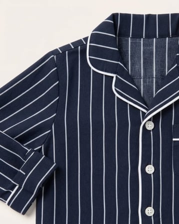 Erkek Bebek Lacivert Çizgili Yakalı Düğmeli Pijama Takımı