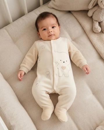 Unisex Bebek Bej Ayıcık Detaylı Kadife Patikli Tulum