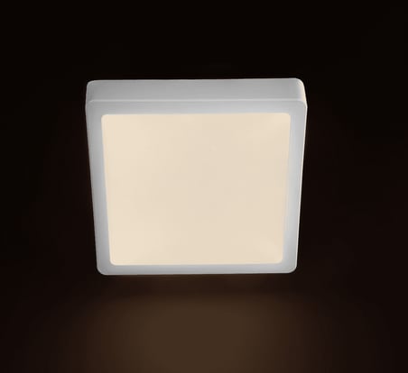 Noas 18W LED Sıva Üstü Panel Kare Beyaz Işık YL15-1800