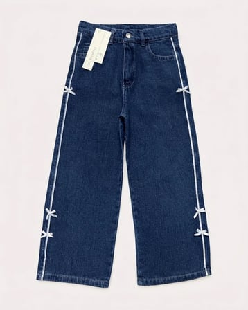 Kız Çocuk Yanı Beyaz Şeritli ve Fiyonk Detaylı Mavi Geniş Paça Rahat Denim Kot Pantolon