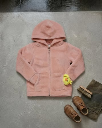 Kız Çocuk Pembe Peluş Kapüşonlu Fermuarlı Kışlık Hırka