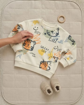 Erkek Bebek Ekru Renkli Little Lion Baskılı Rahat Sweatshirt