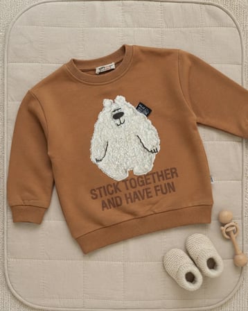 Kahverengi – Erkek Bebek Sütlü Kahve Renkli Ayılı Sweatshirt
