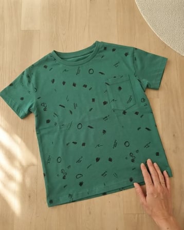 Erkek Çocuk Yeşil Baskılı Rahat Kesim Tişört