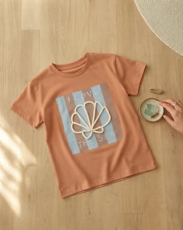 Somon – Kız Çocuk Açık Mavi Kısa Kollu Deniz Kabuklu T-Shirt