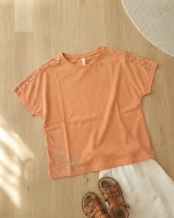 Turuncu – Kız Çocuk Açık Pembe Kısa Kol Omuz Taş Detaylı Rahat Kesim T-Shirt