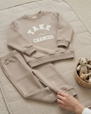 Bej Renkli Erkek Çocuk 3 İp Şardonlu Takım