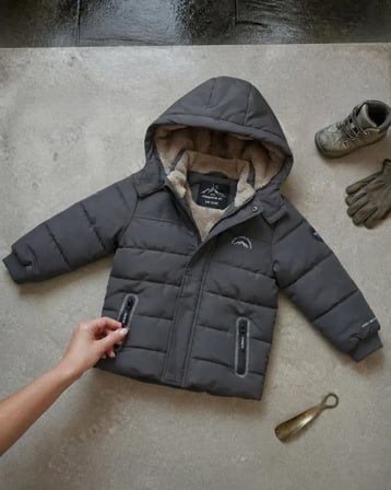 Erkek Çocuk Füme Kışlık Kapüşonlu Kaban Modeli