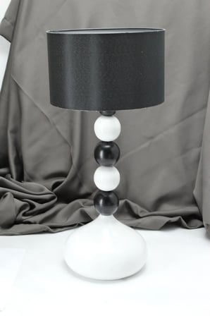 Casa Masa/Gece /Yatak başı /Metal ayak /Kumaş başlıklı ABAJUR LAMBASI