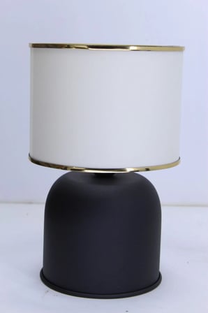 decoratif masa lambası kumaş başlık metal ayak