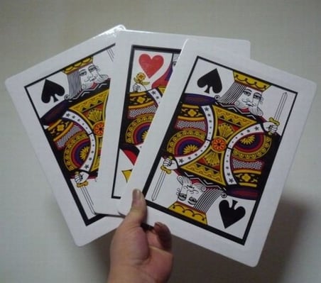 Üç Kart Monte Sihirbazlık Oyunu Basit Etkileyici sihirbazlık oyunu 0040- 3 Kart Fiyatı