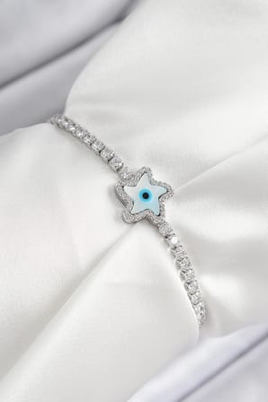 Pirinç Zirkon Taşlı Nazar Yıldız Model Gümüş Renk Asansörlü Kadın Bileklik TJ-BB7469