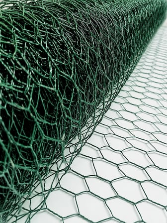 İstanbul Çit Metal PVC Kümes Teli 3/4 İnç - 19 mm Göz 0,70 mm Tel 100 cm x 20 m Altıgen Örgülü Yeşil