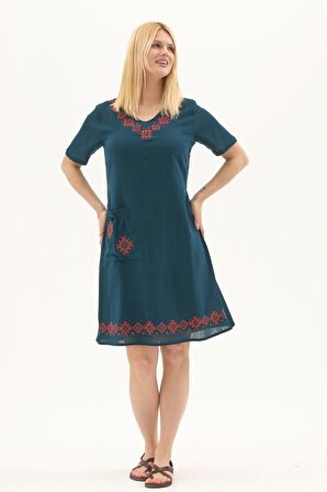 Şile Bezi Petrol Kısa Kol Kruvaze Yaka Nakışlı Yazlık Midi Elbise