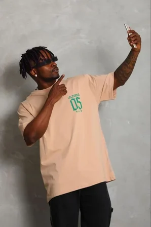 Modi Green Erkek Baskılı T-Shirt Kısa Kol Bisiklet Yaka Regular Fit Rahat Kalıp Günlük Tişört - Bej